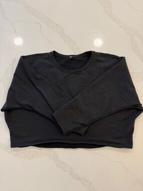 Cropped Black Lululemon Crewneck Sweatshirt